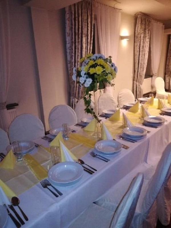Hôtel Fokus à Skierniewice Extérieur photo